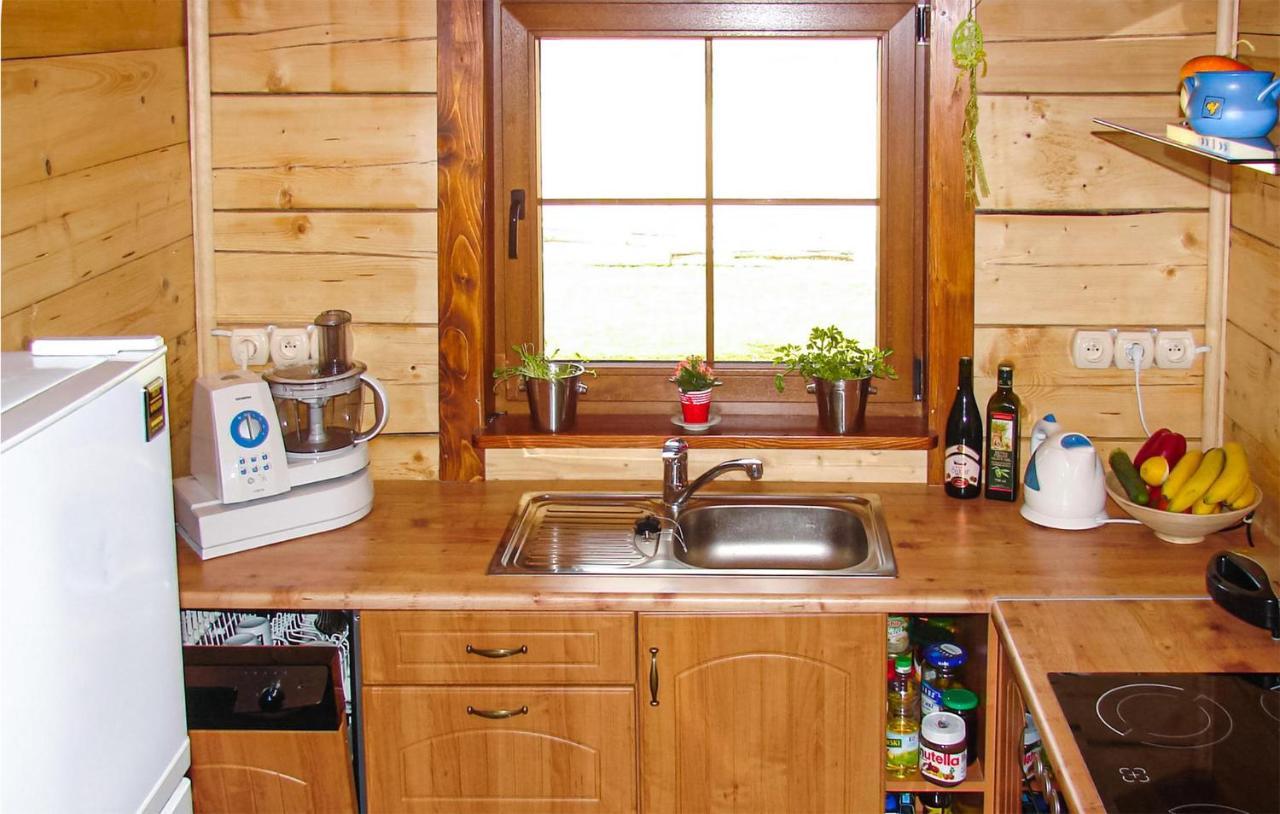 3 Bedroom Cozy Home In Mscice Podamirowo Exterior foto